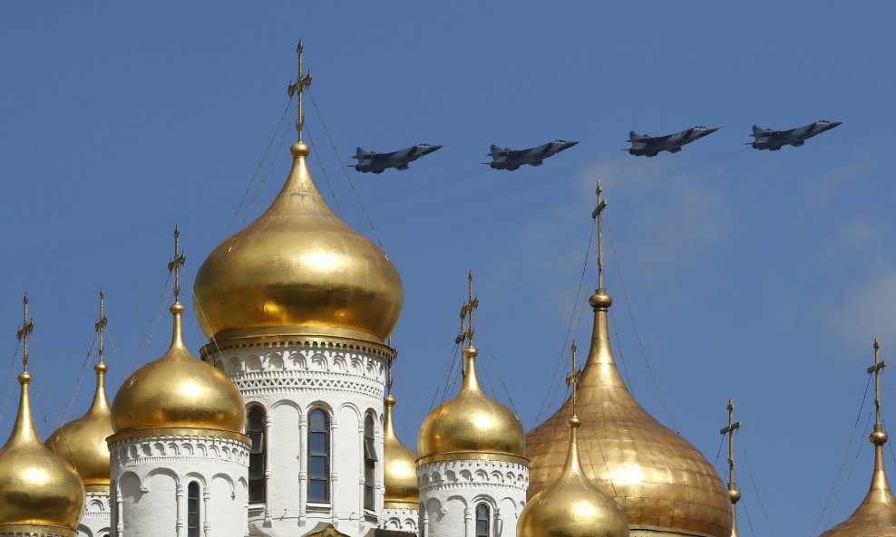 Ruski zrakoplovi