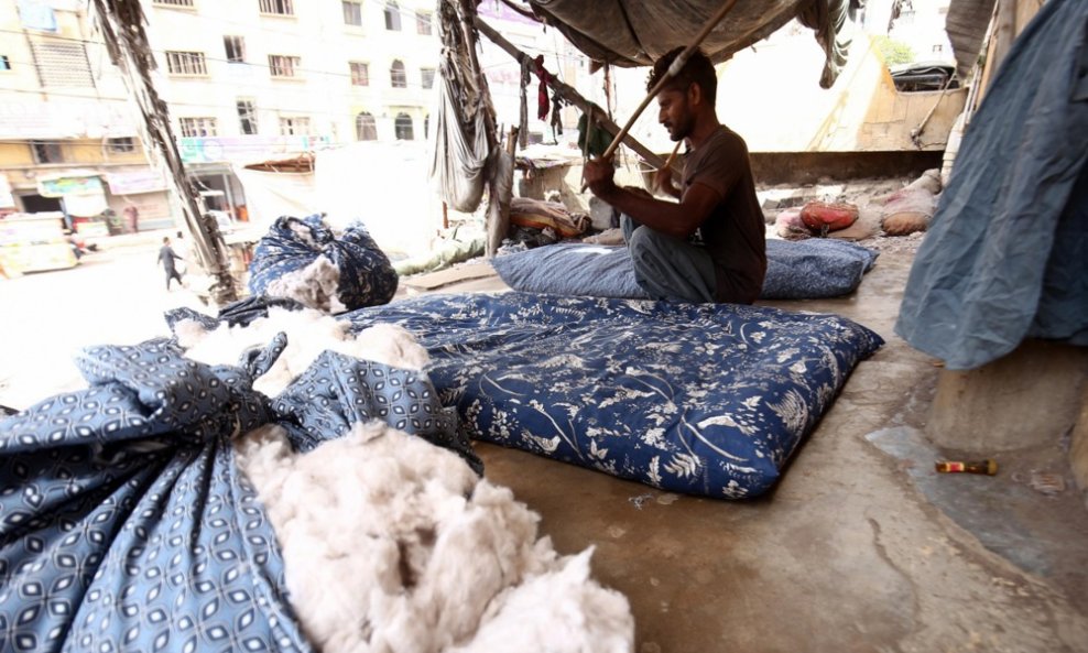 Pamuk na ulicama Indije