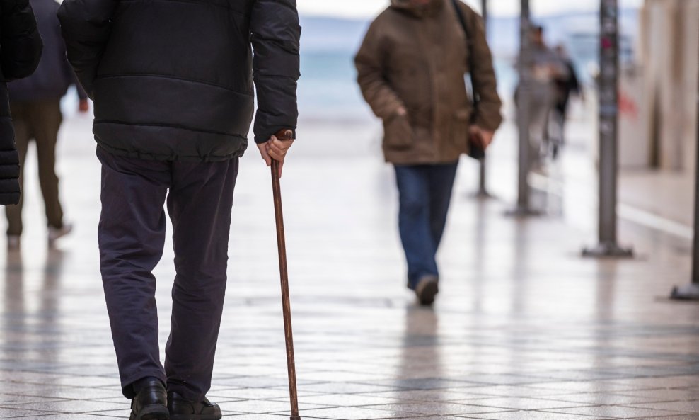 Umirovljenici brže dobivaju mirovine (ilustracija)
