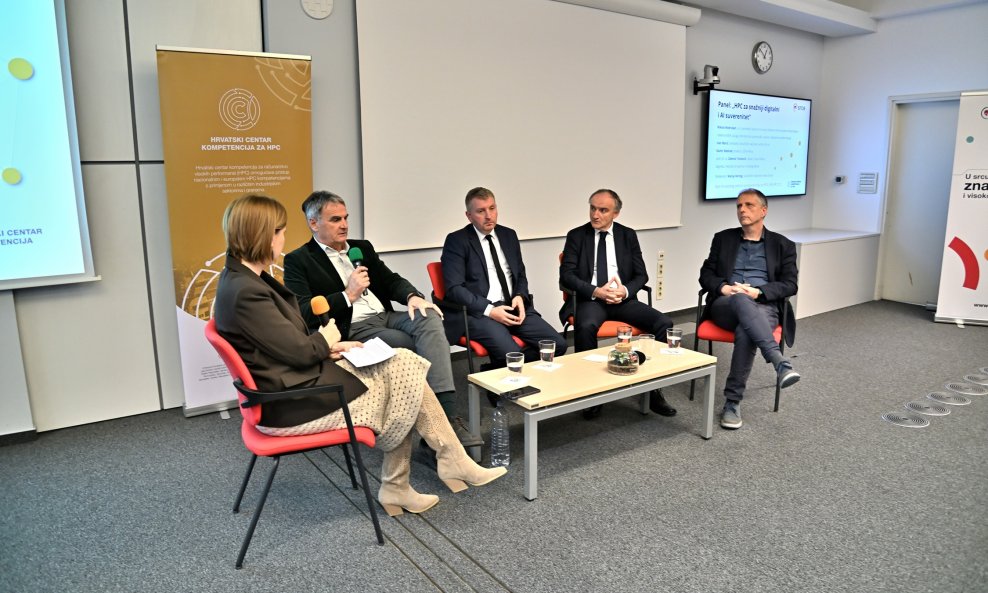 Održan treći Dan Hrvatskog centra kompetencija za HPC