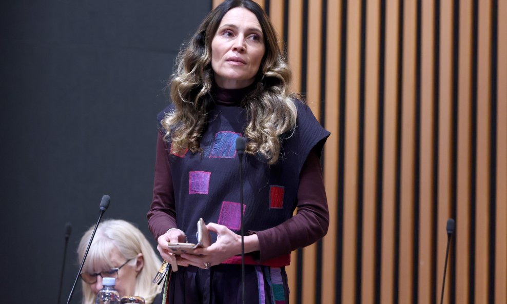 Tereza Rogić Lugarić