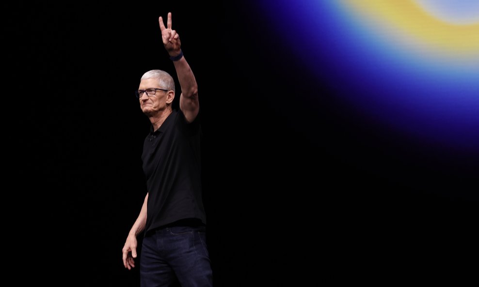 Tim Cook