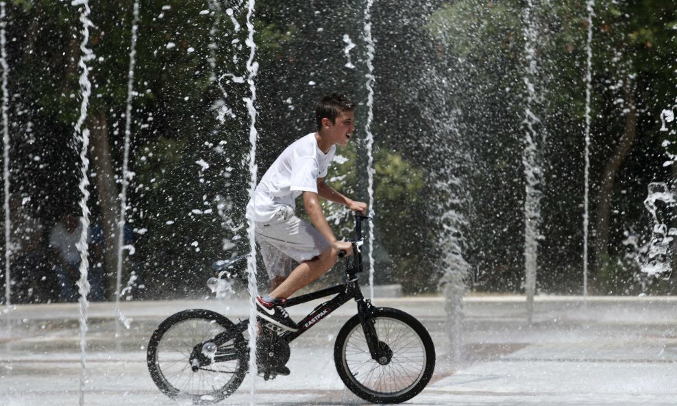 Grčka toplotni udar vrućina bicikl