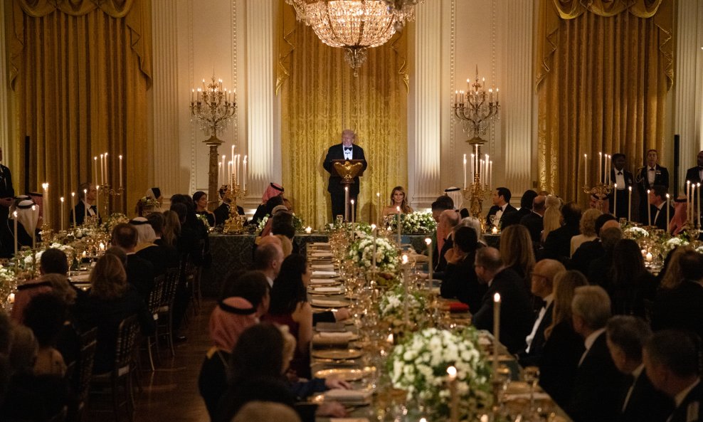 Raskošna večera u Bijeloj kući koju je američki predsjednik Donald Trump organizirao za posjet saudijskog prijestolonasljednika