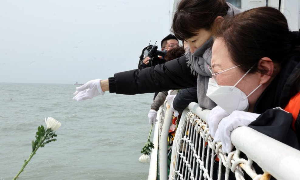 11. obljetnica potapanja trajekta Sewol