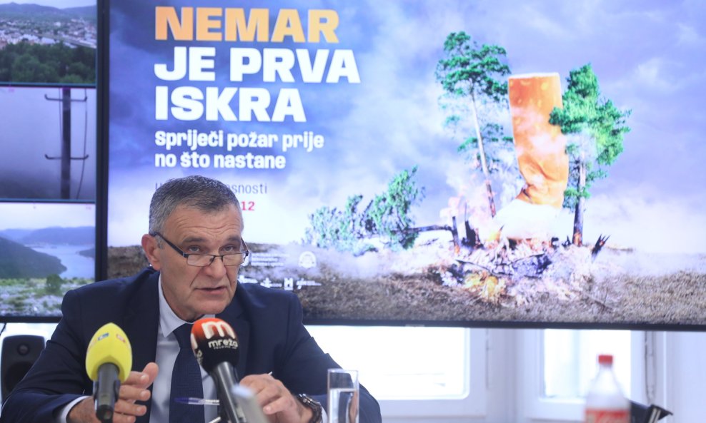 Nediljko Dujić je i službeno odstupio s mjesta predsjednika uprave Hrvatskih šuma