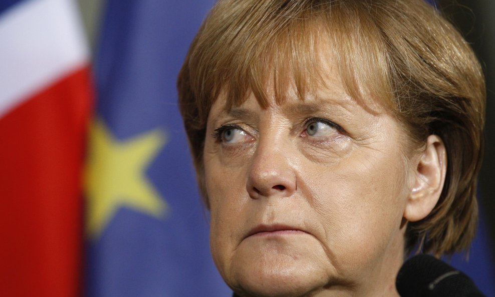 Angela Merkel ljuta