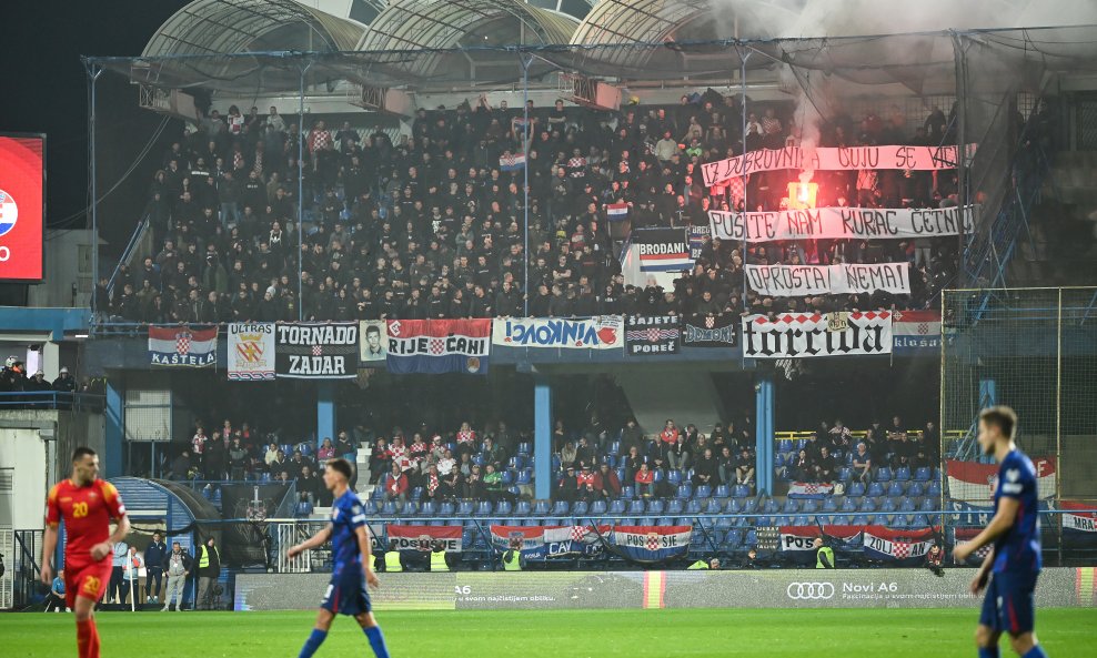 Hrvatski navijači u Podgorici
