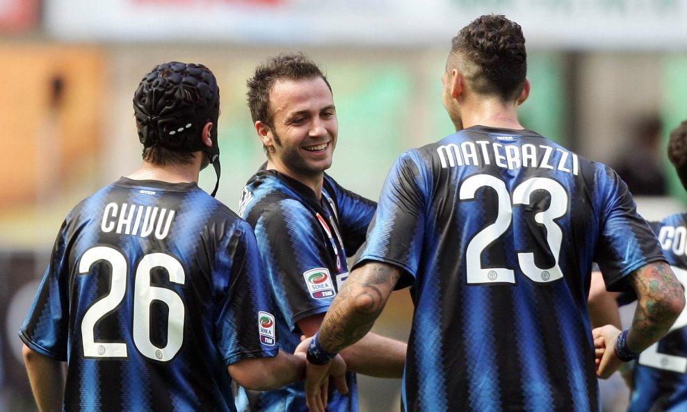 Giampaolo Pazzini (u sredini), Cristian Chivu i Marco Materazzi