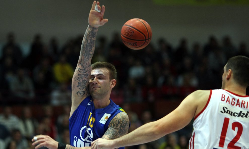 Mario Kasun (lijevo)