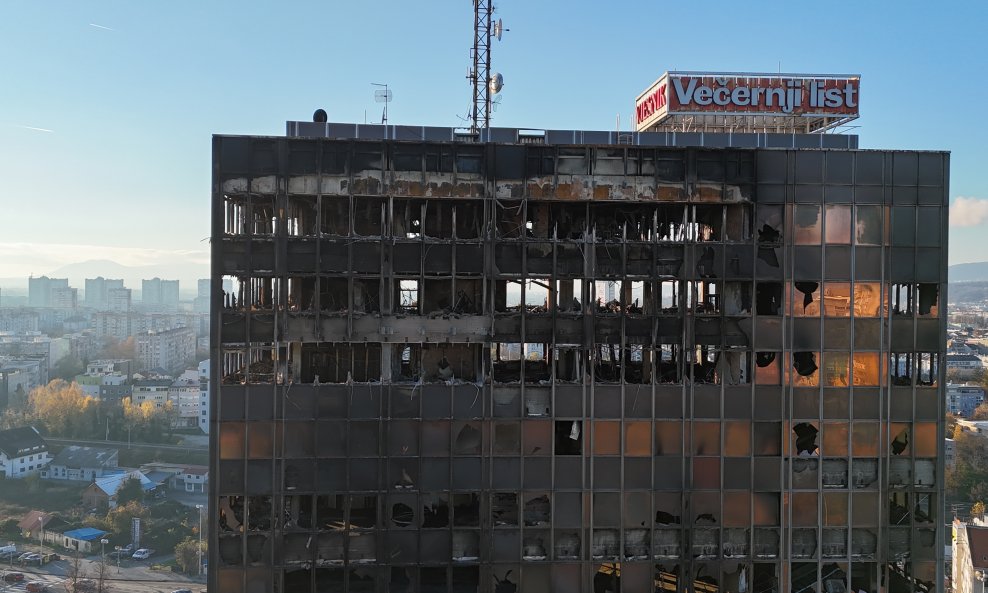 Dronovi su uspješno ušli u unutrašnjost Vjesnikova nebodera