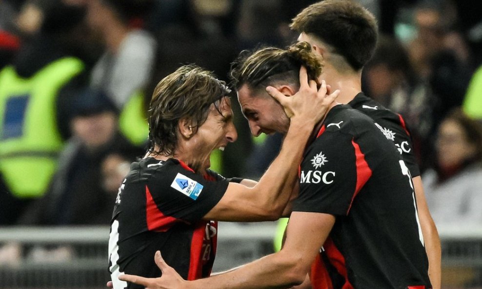 Luka Modrić i Adrien Rabiot AC Milan
