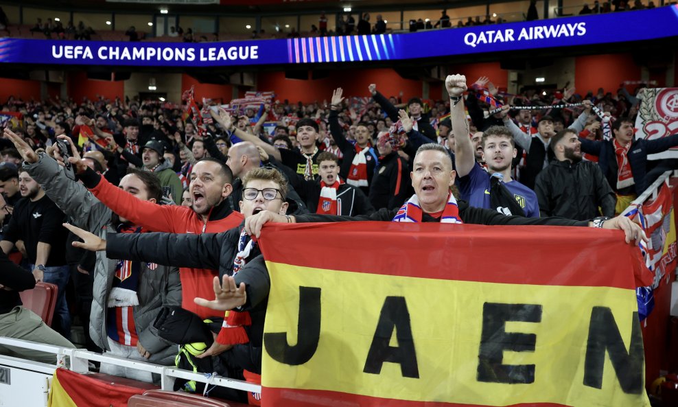 Atleticovi navijači u Londonu na utakmici protiv Arsenala