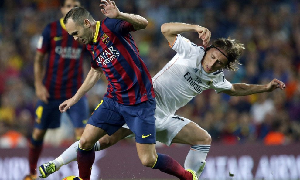 Luka Modrić vs. Andres Iniesta