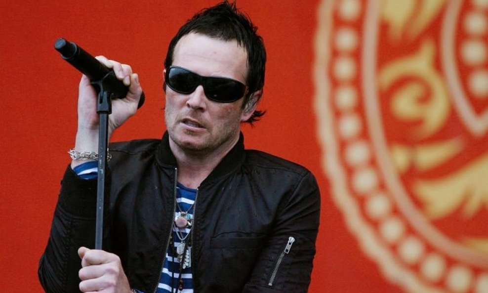 Scott Weiland vodio je dugu borbu s ovisnošću