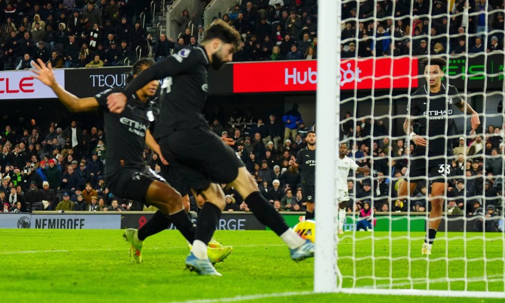 Joško Gvardiol spašava City