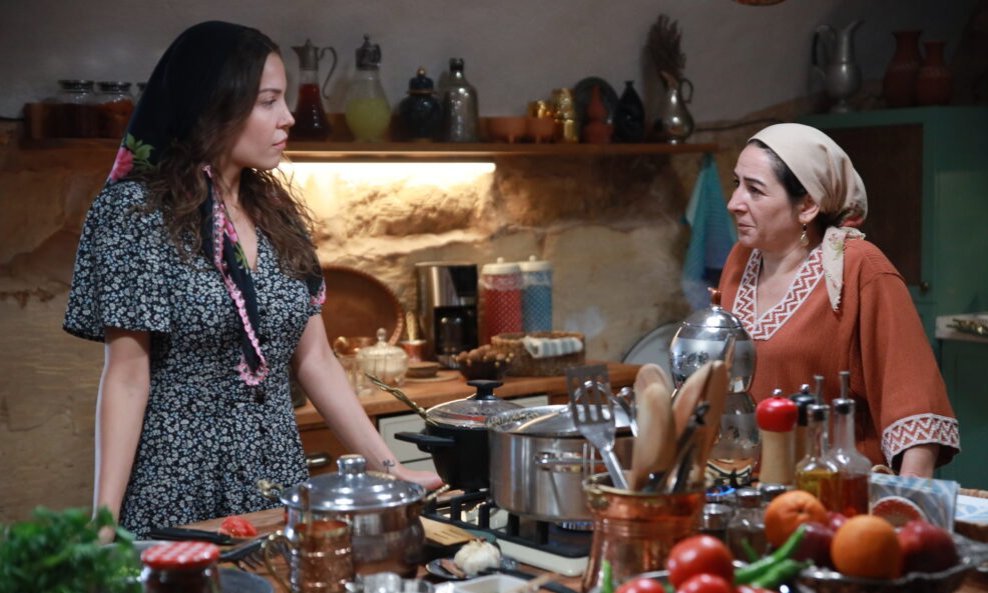 Serija 'Daleki grad'