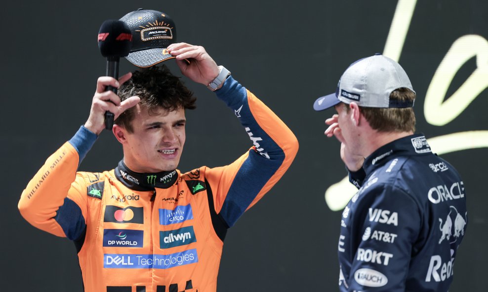 Lando Norris (lijevo) i Max Verstappen