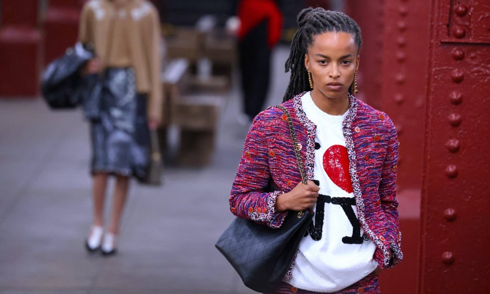 Look 16 iz Chanelove kolekcije Métiers d'art