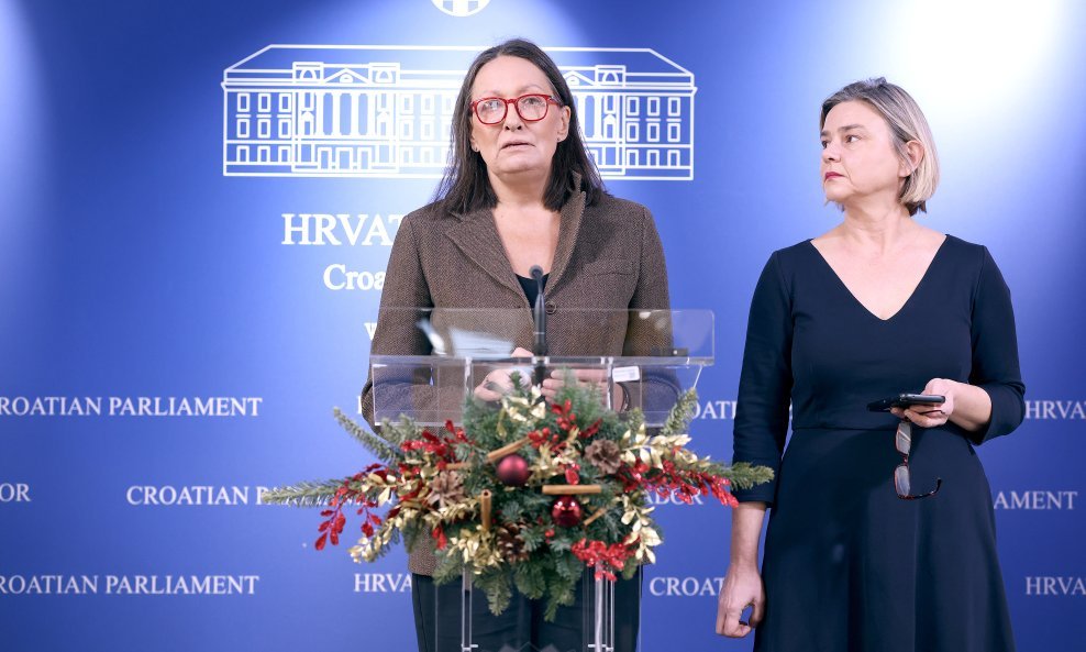 Urša Raukar Gamulin i Sandra Benčić