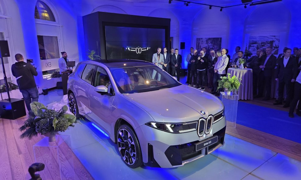 BMW iX3 50 xDrive, prvi serijski proizvedeni model Neue Klasse – hrvatska premijera