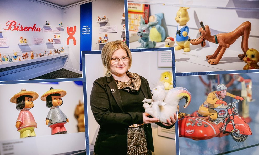 Sanja Nekić (u sredini) autorica je i kustosica izložbe u Hrvatskom školskom muzeju