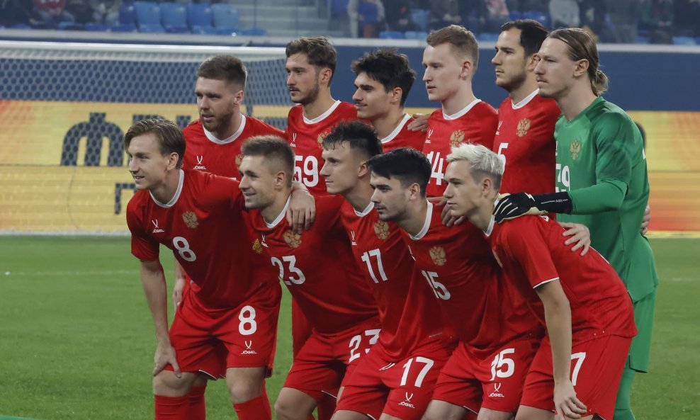 Ruska nogometna reprezentacija