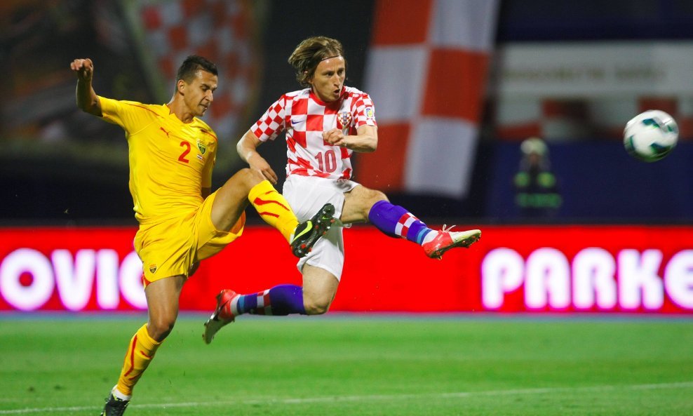 Hrvatska - Makedonija, Daniel Georgievski i Luka Modrić