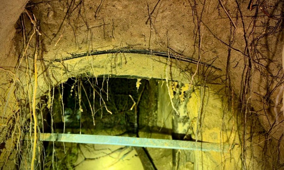 U Bjelorusiji otkriven tajni tunel