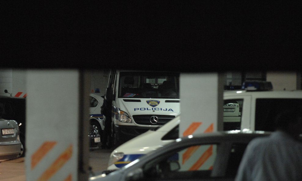 Uhićenje ilustracija