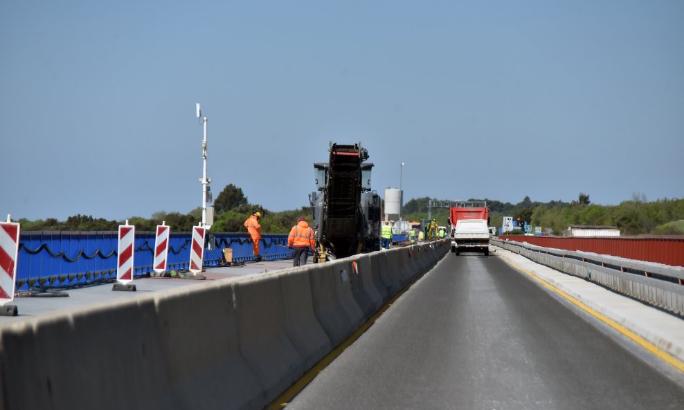 Radovi na vijaduktu Limska draga
