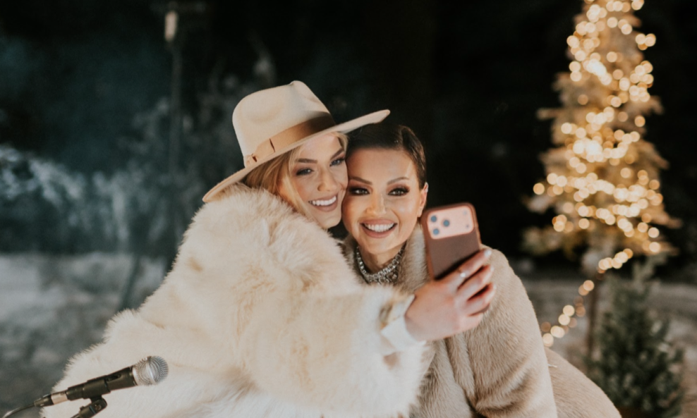 Nina Badrić i Zsa Zsa