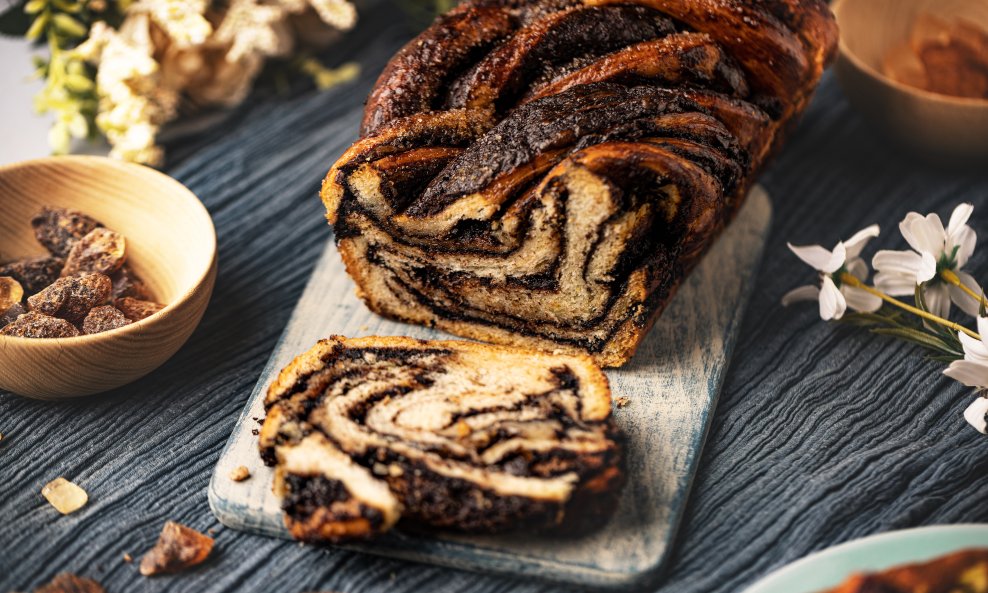 Čokoladna babka je kruh i kolač u jednom