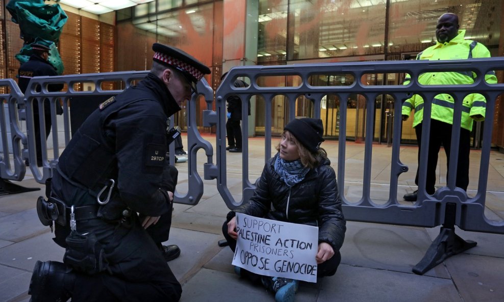 Greta Thunberg na prosvjedu u Londonu