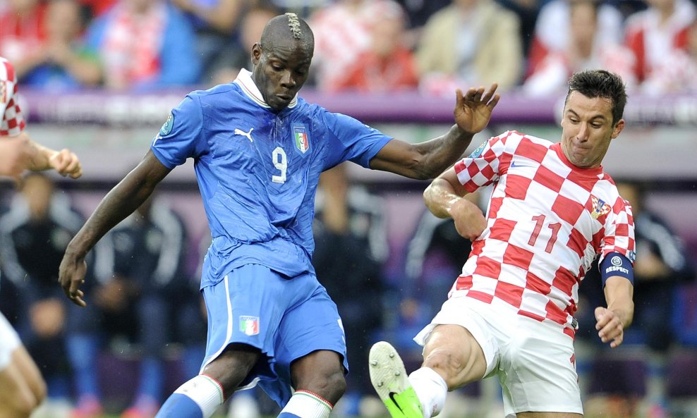 Mario Balotelli vs. Dario Srna