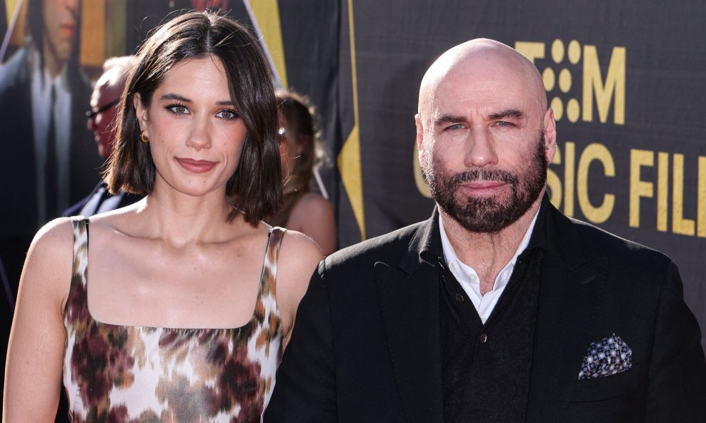 Ella Bleu Travolta i John Travolta