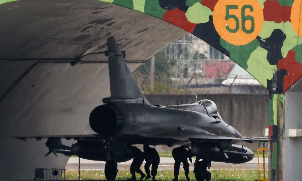 Kina ispalila rakete prema Tajvanu