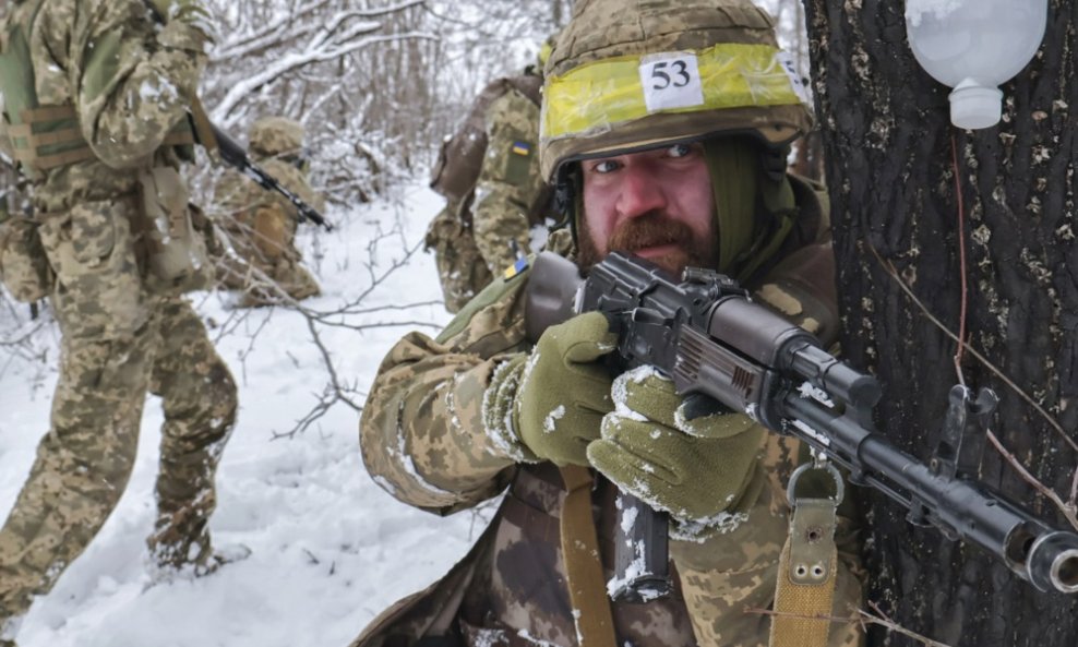 Ukrajinci nastavljaju braniti svoj teritorij od Rusije