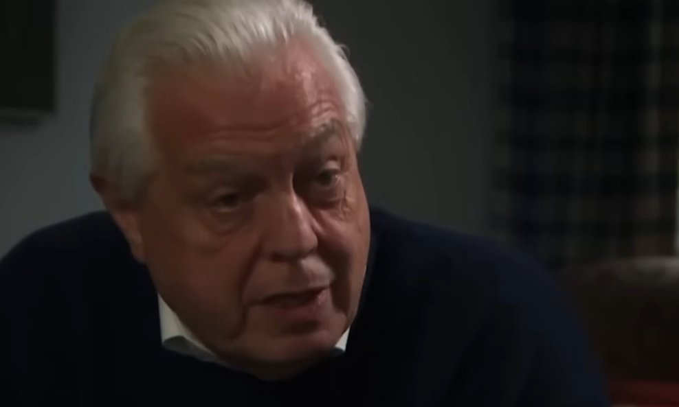 John Simpson, novinar i urednik BBC-ija za vanjsku politiku