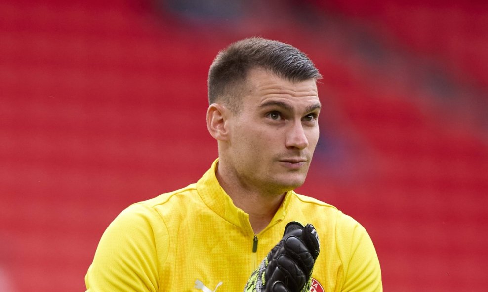 Dominik Livaković FC Girona