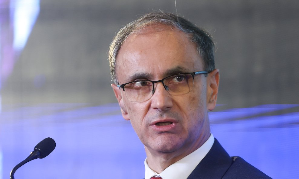 Premijer Srbije, Đuro Macut