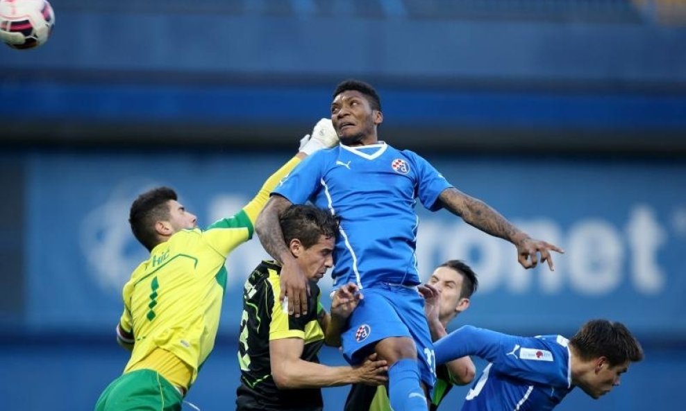 Junior Fernandes