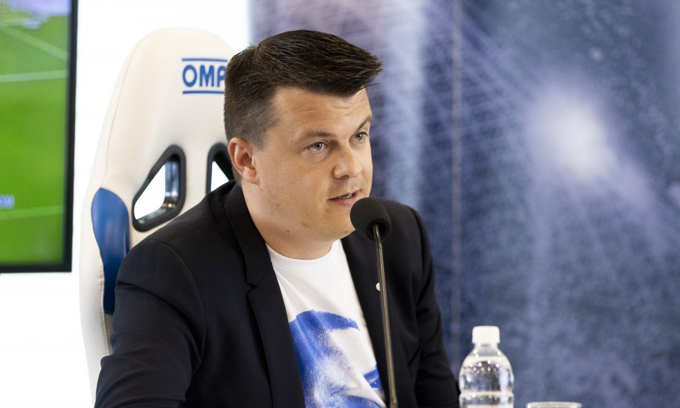 Mindaugas Nikoličius