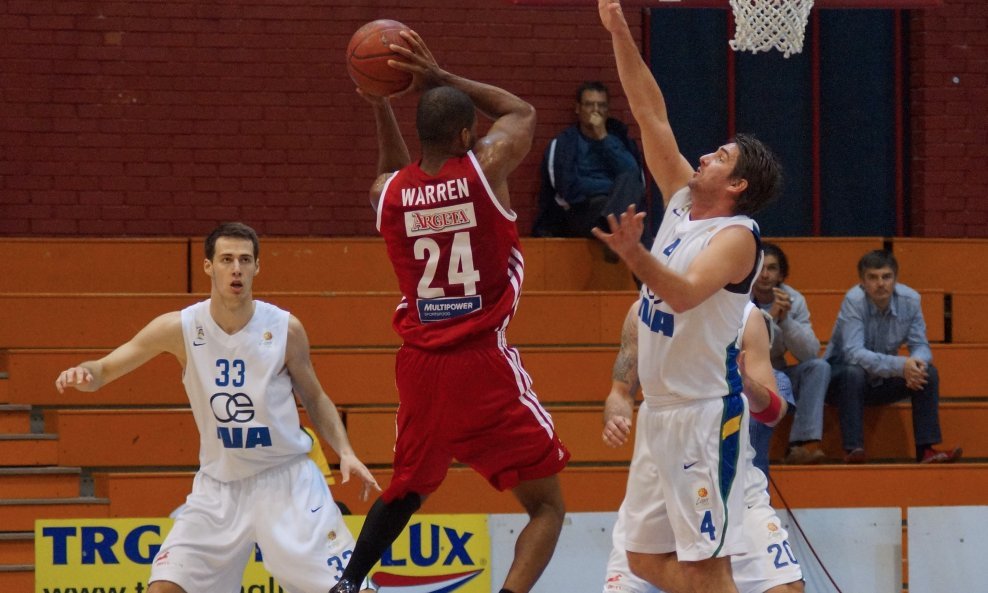 Zagreb - Cedevita, Warren i Mulaomerović