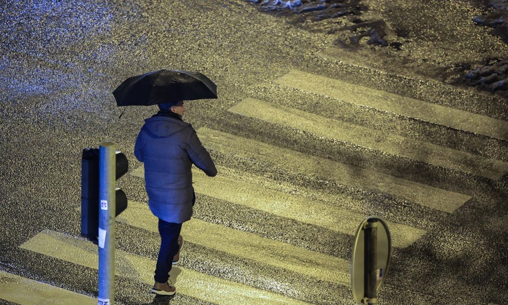 U Zagrebu pala ledena kiša