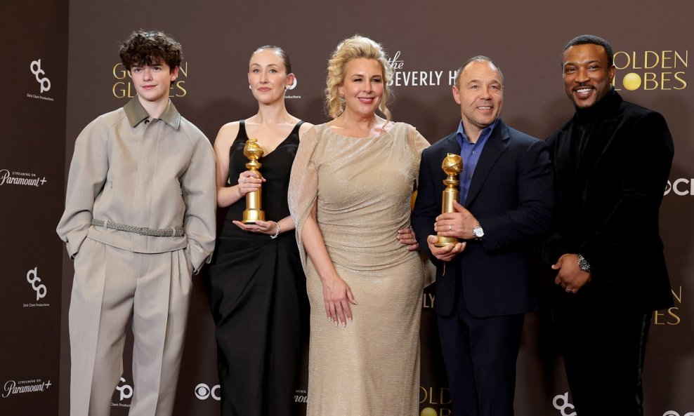 Owen Cooper, Erin Doherty, Hannah Walters, Stephen Graham i Ashley Walters iz serije 'Adolescence'