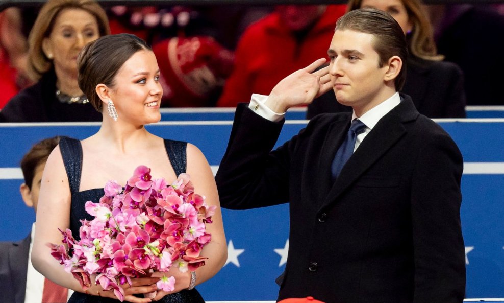 Princeza Isabella i Barron Trump