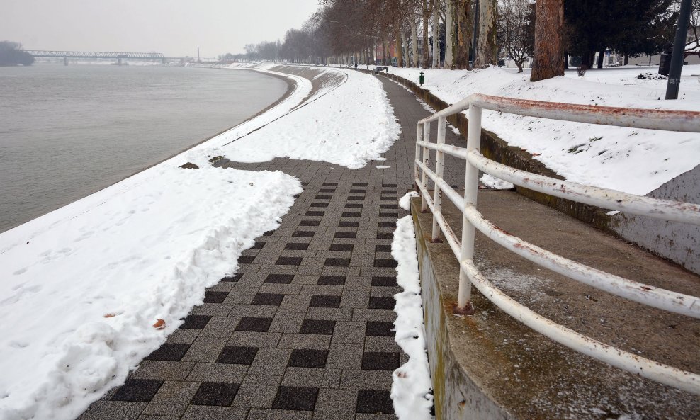 Sava u Slavonskom Brodu