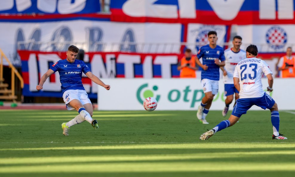 Moris Valinčić vs. Filip Krovinović