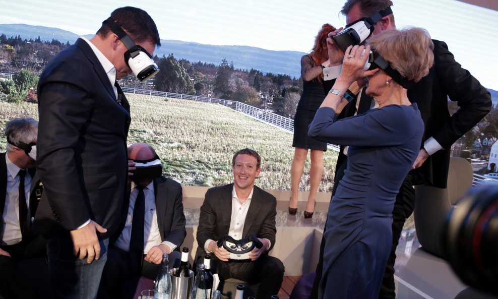 Mark Zuckerberg 2016. godine